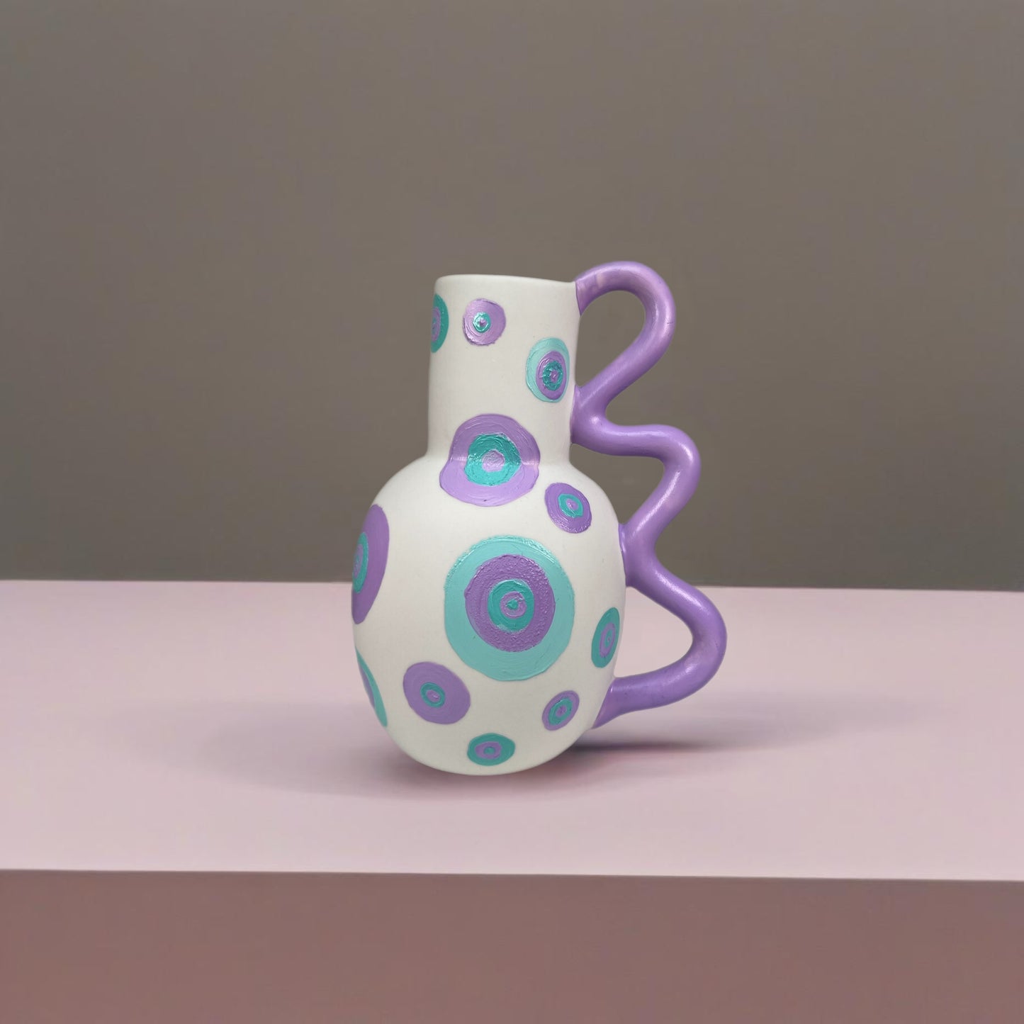 Wiggly Jug Vase